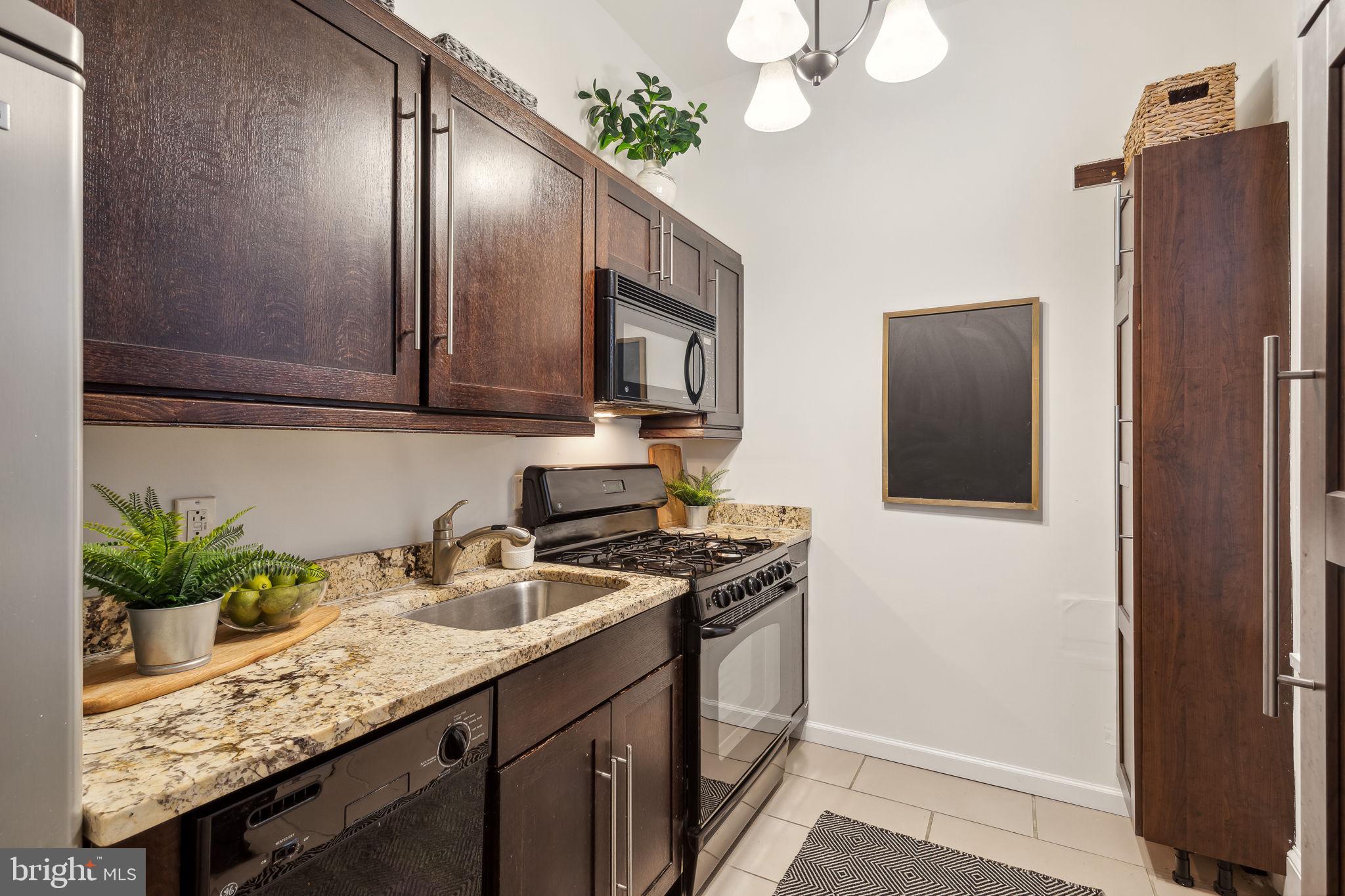 WASHINGTON SQ WEST - Residential Lease