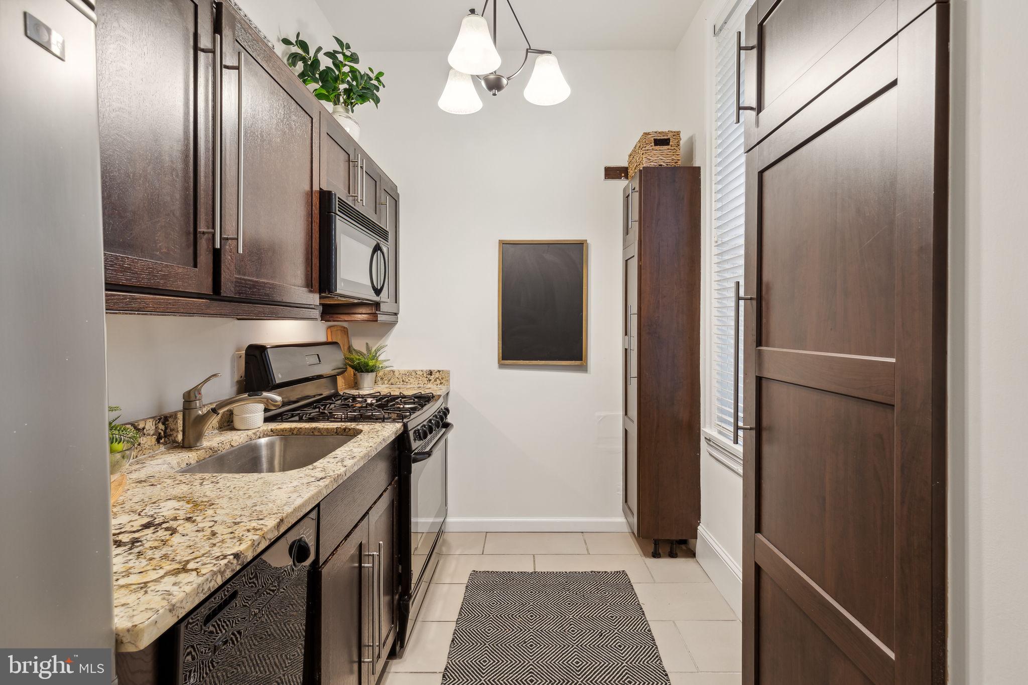 WASHINGTON SQ WEST - Residential Lease