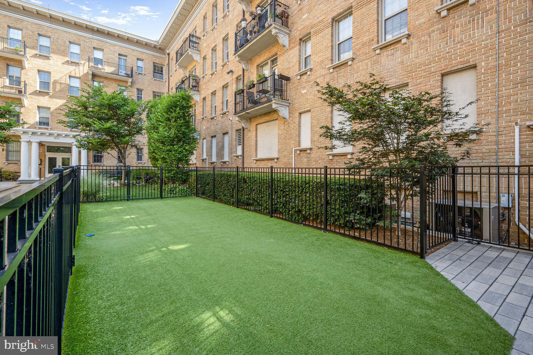 1401 COLUMBIA ROAD NW 213