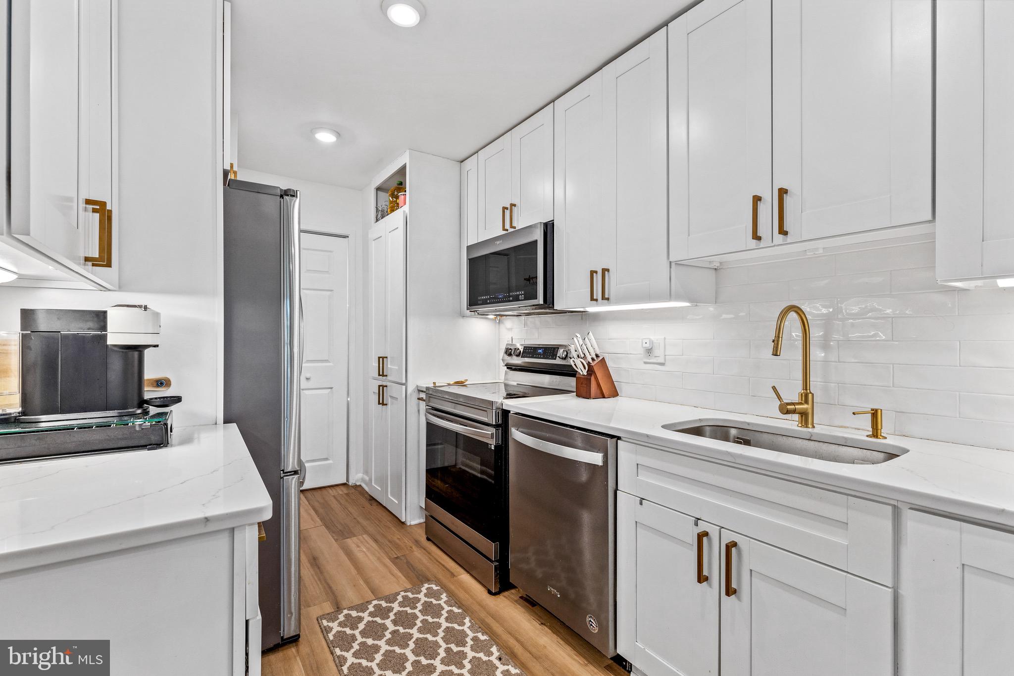 FOGGY BOTTOM - Residential