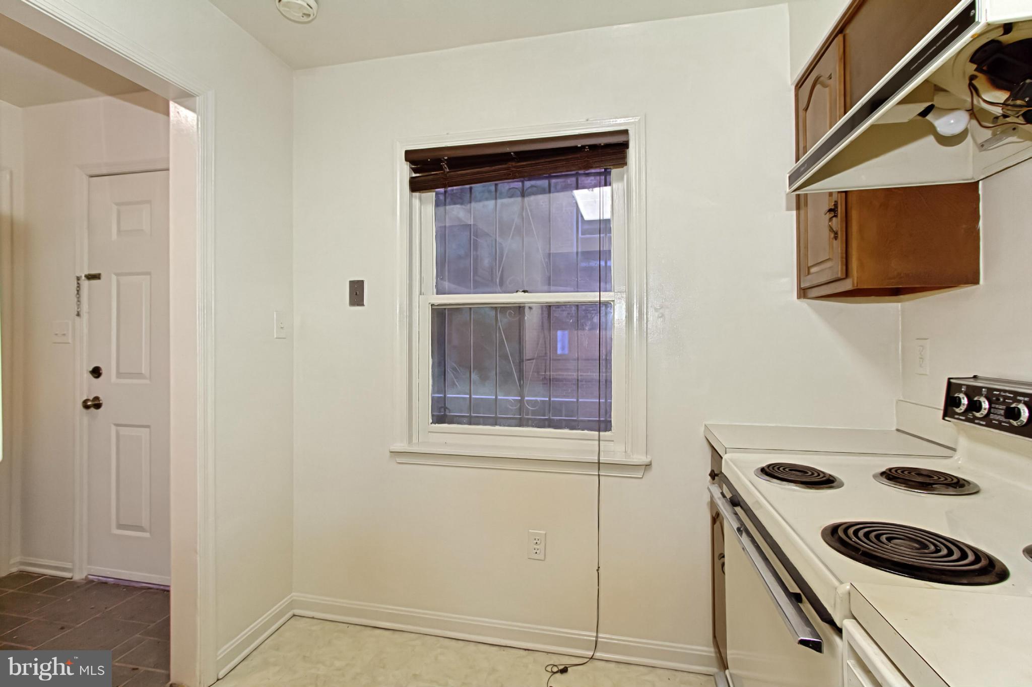 COLIN PLACE - Residential Lease