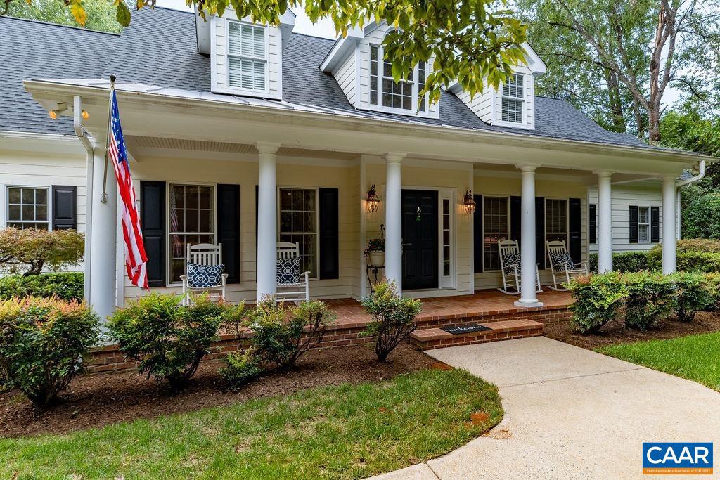 124 HIDDEN SPRINGS LN