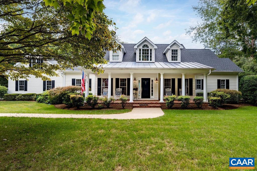 124 HIDDEN SPRINGS LN