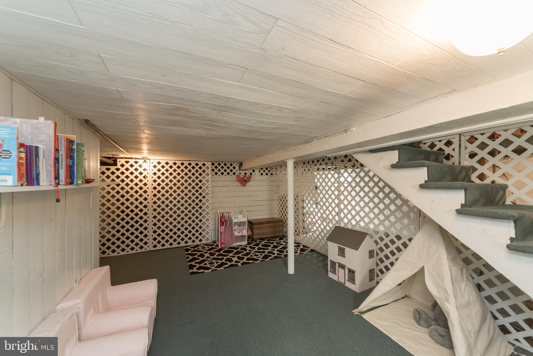 STONELEIGH - Residential