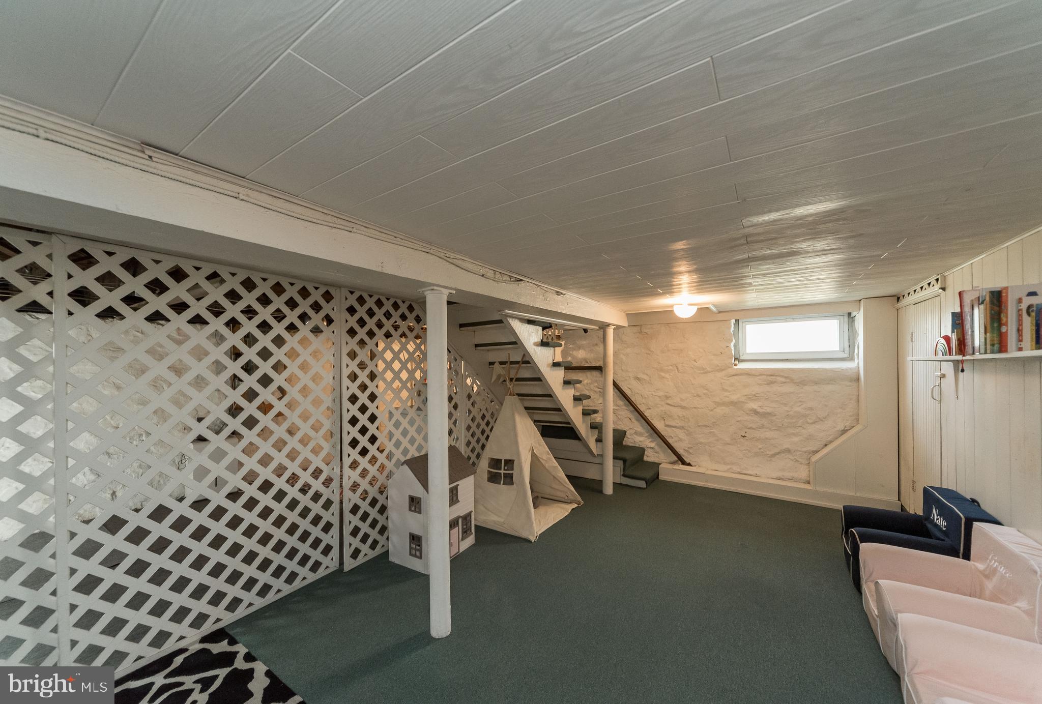 STONELEIGH - Residential