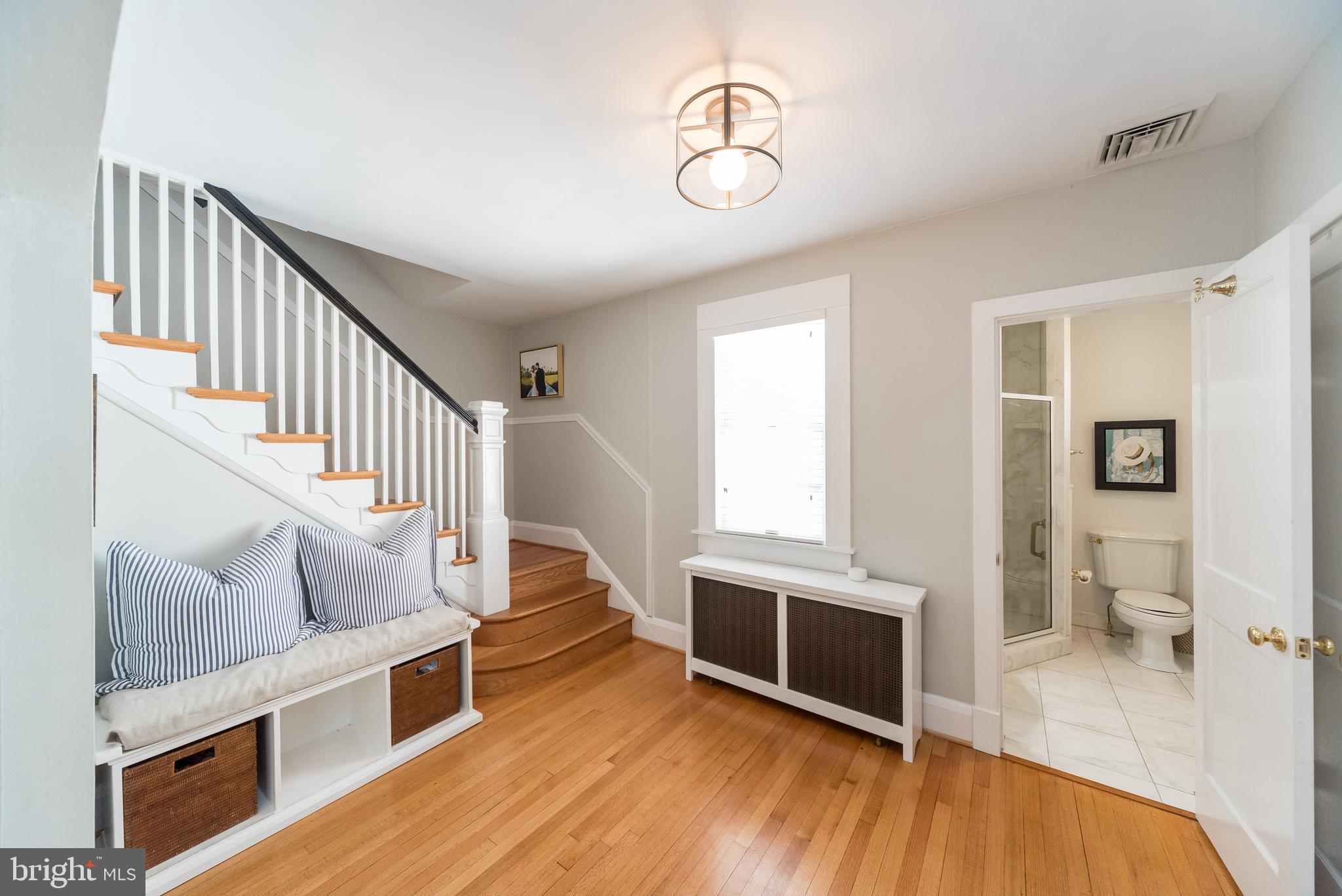 STONELEIGH - Residential