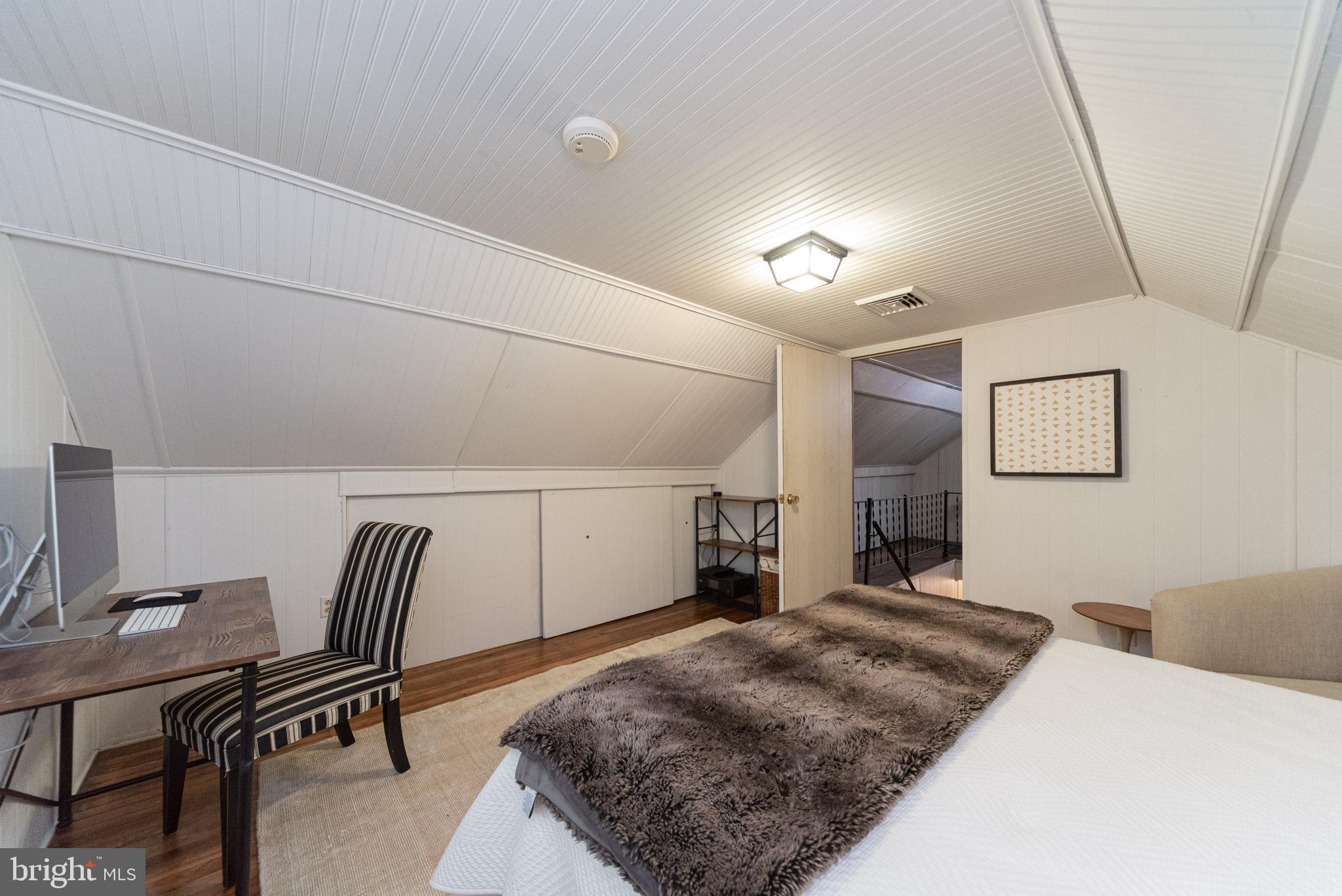 STONELEIGH - Residential