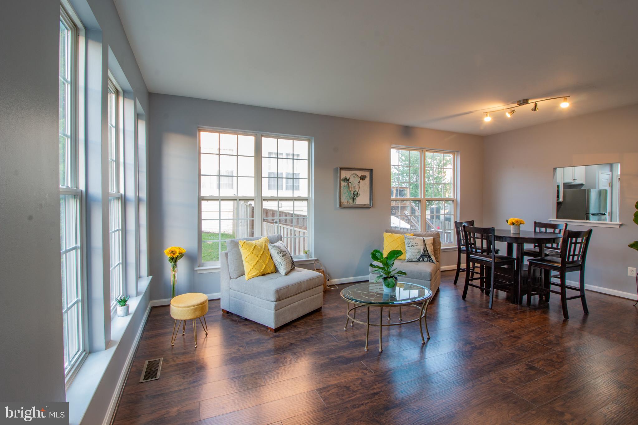 RIPPON LANDING - Residential