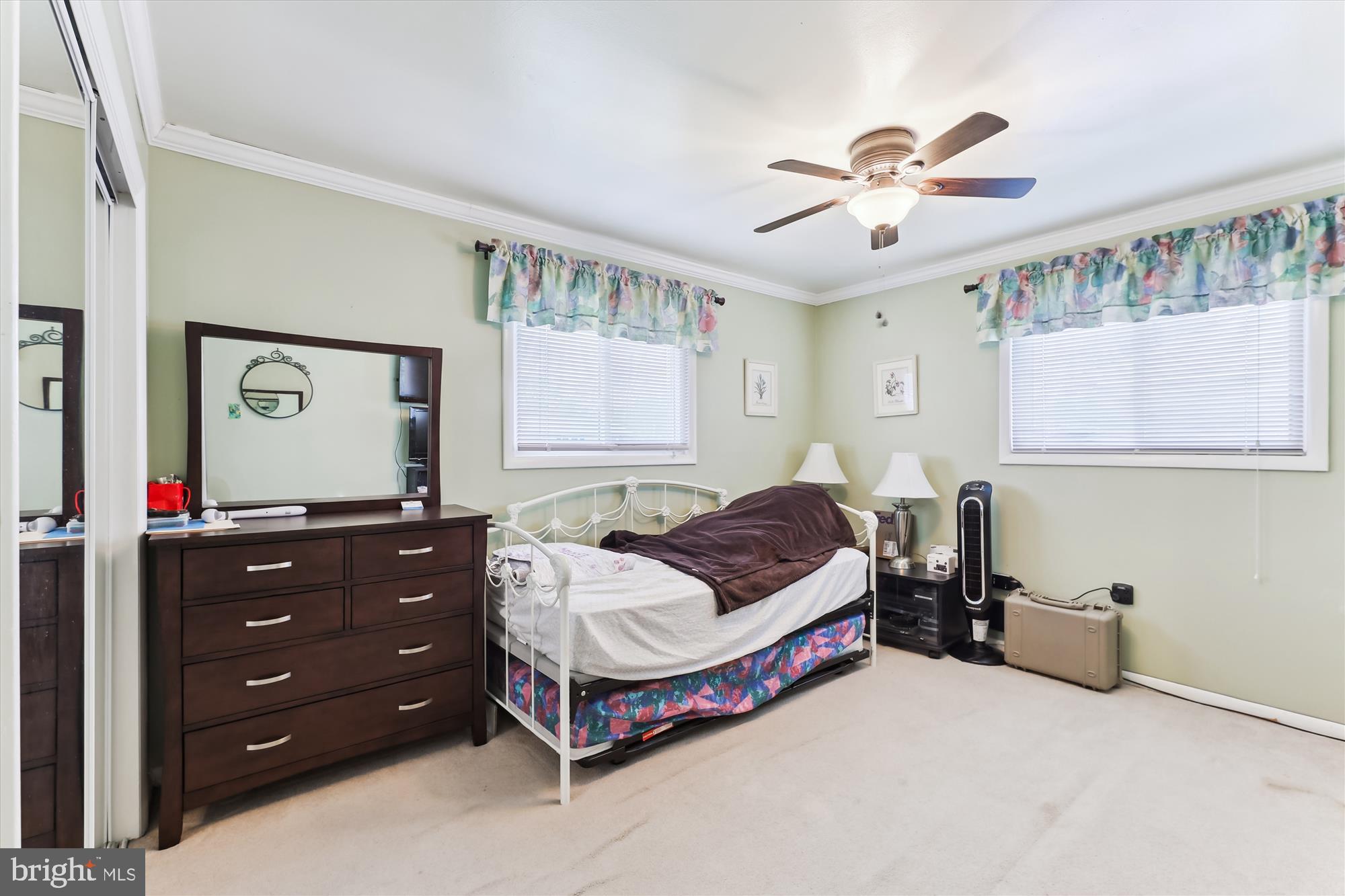 ROLLING ACRES - Residential