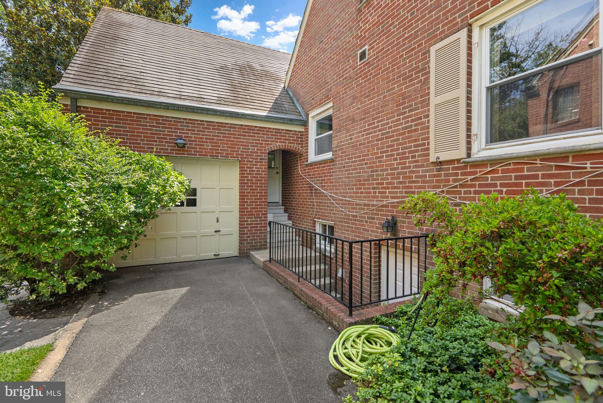4314 CLAGETT ROAD