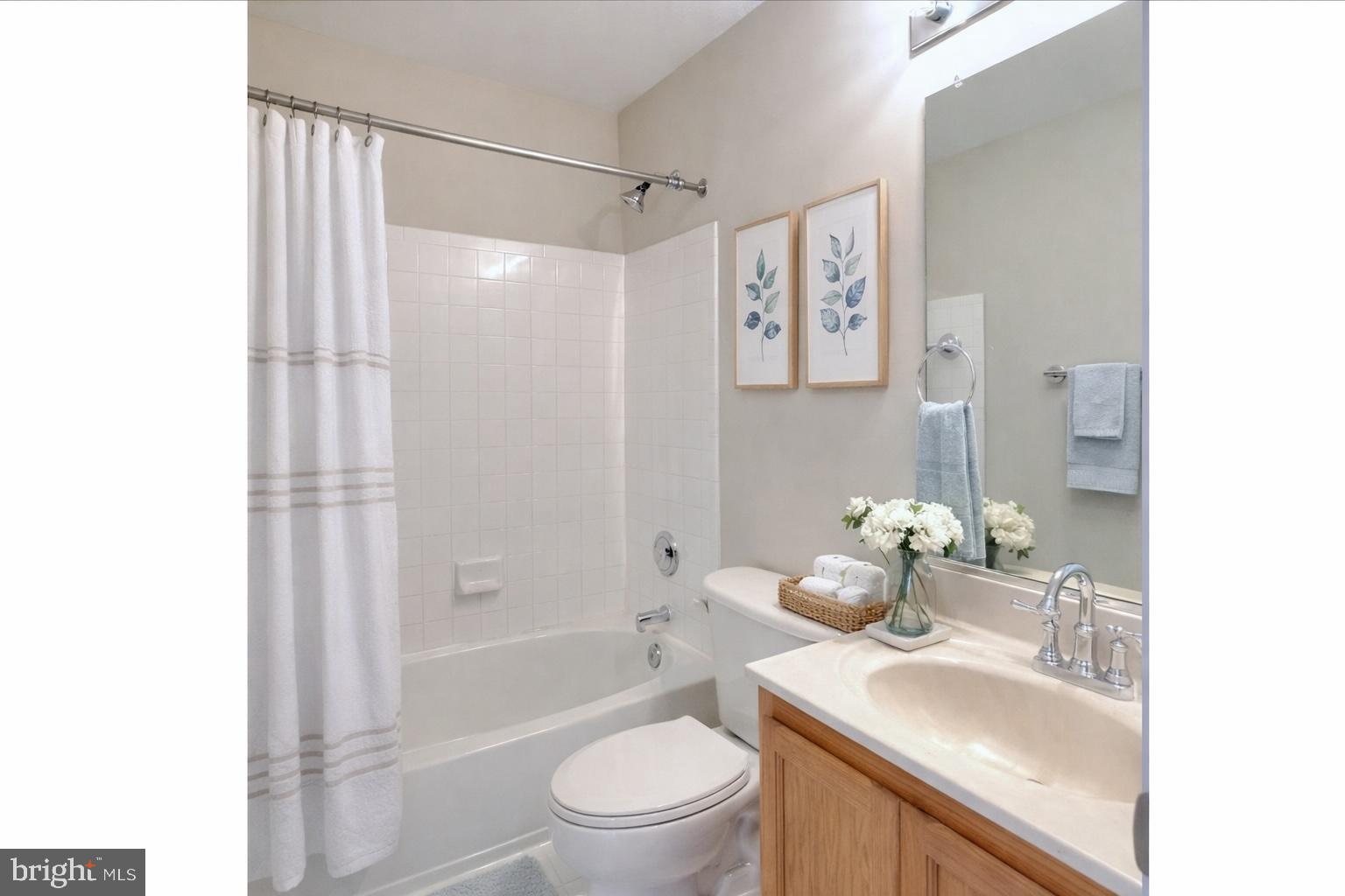 THOMPSON ESTATES - Residential