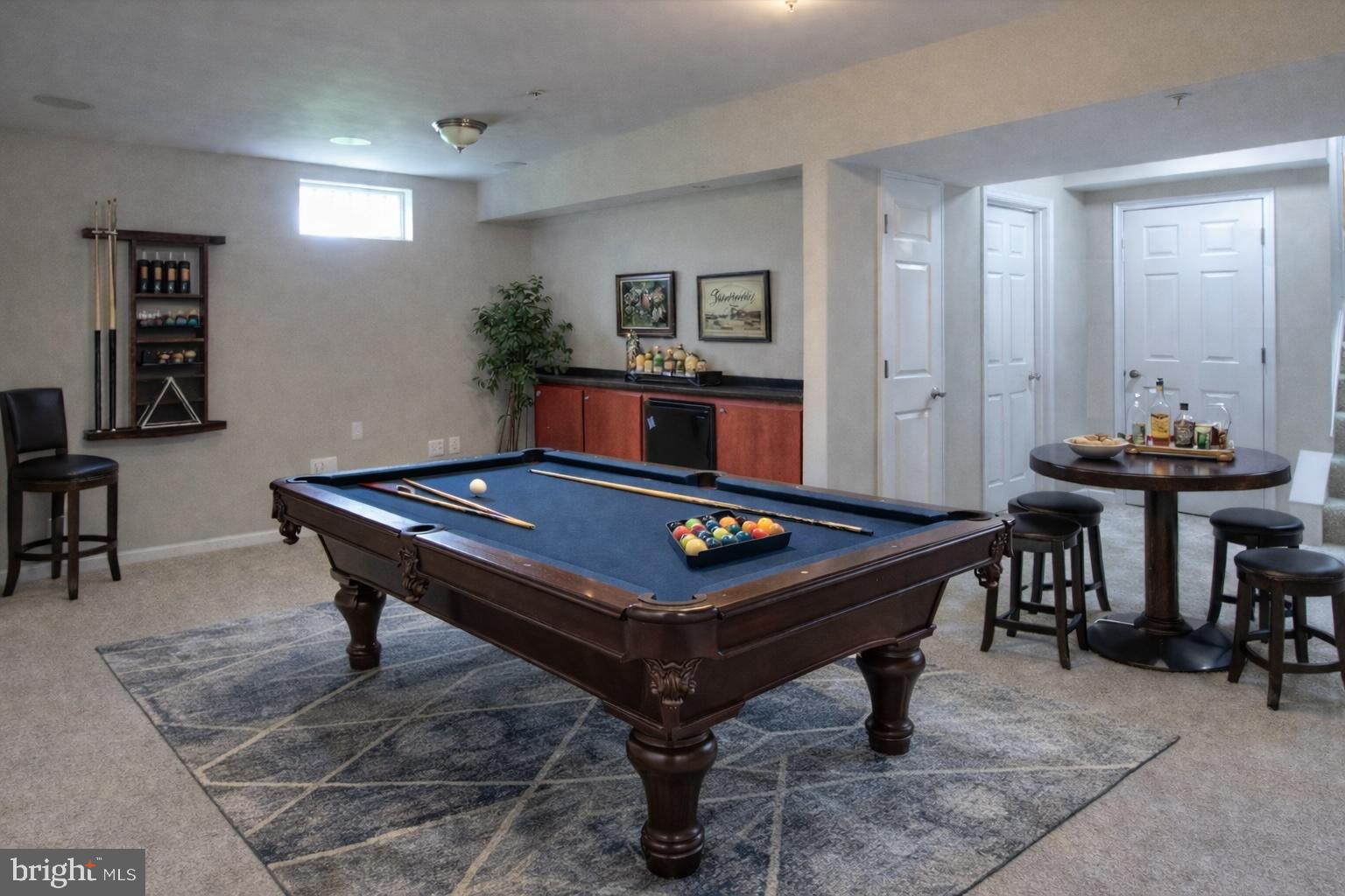 THOMPSON ESTATES - Residential