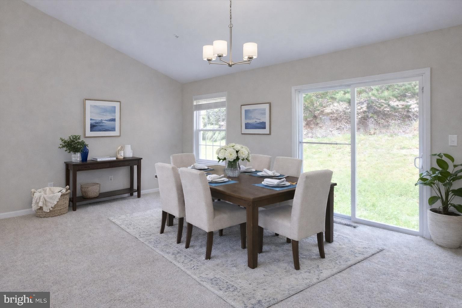 THOMPSON ESTATES - Residential