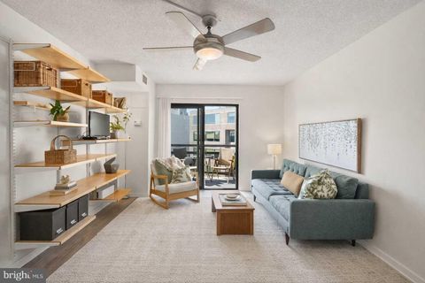 2111 WISCONSIN AVENUE NW 606 WASHINGTON DC 20007