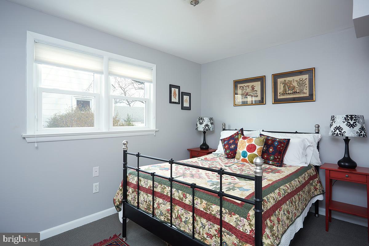 SILVER SPRING - Residential Lease