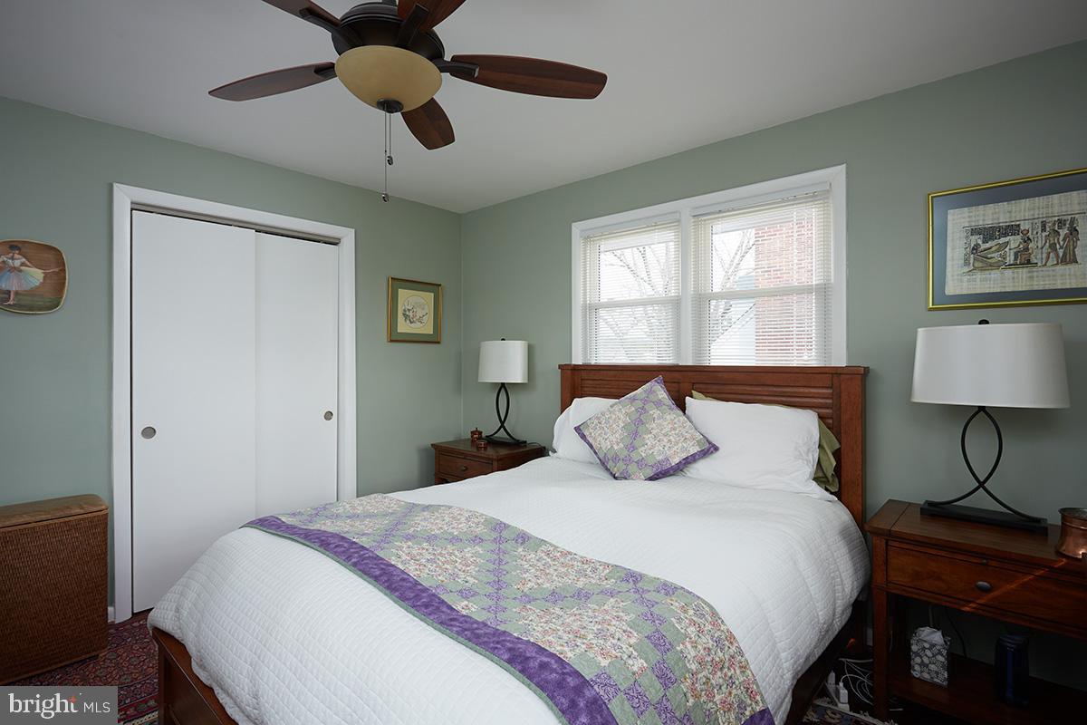 SILVER SPRING - Residential Lease