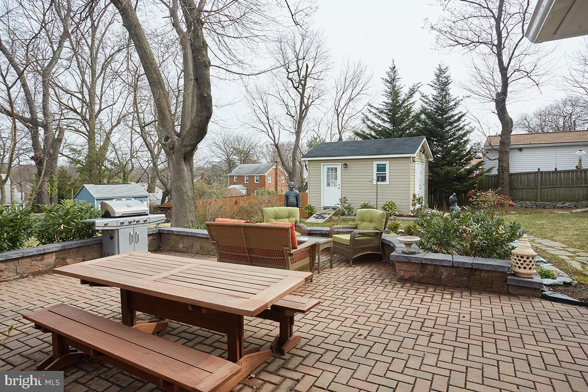 SILVER SPRING - Residential Lease