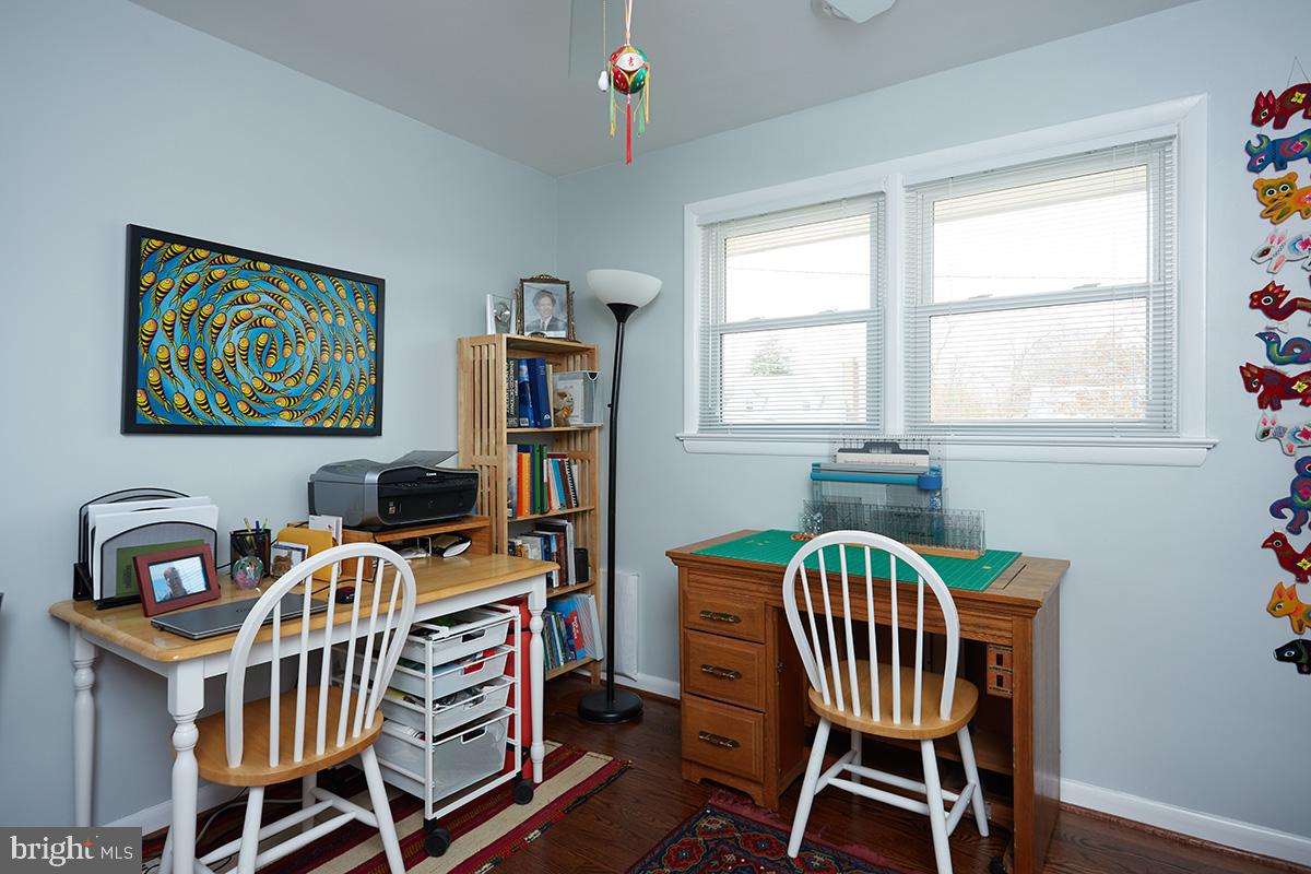 SILVER SPRING - Residential Lease