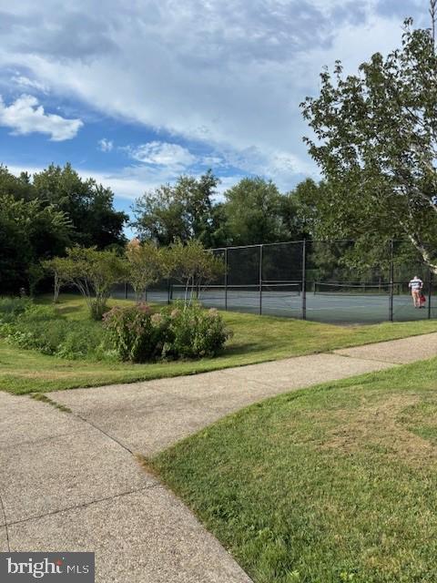 SILVER SPRING - Residential Lease