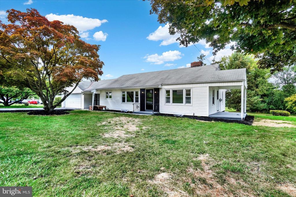 Photo of 1835 YORK HAVEN RD, YORK HAVEN, PA 17370 (MLS # PAYK2047926)