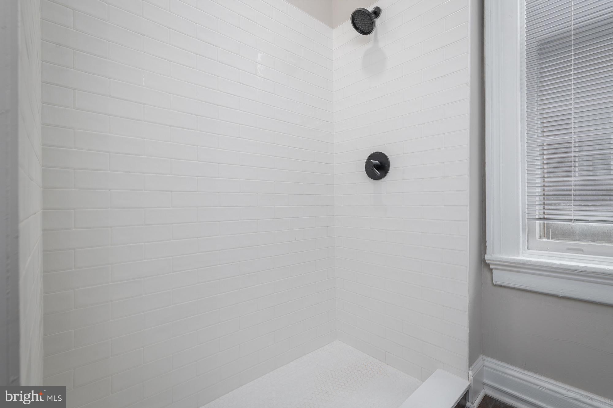 BOLTON HILL HISTORIC DISTRICT - Residential Lease