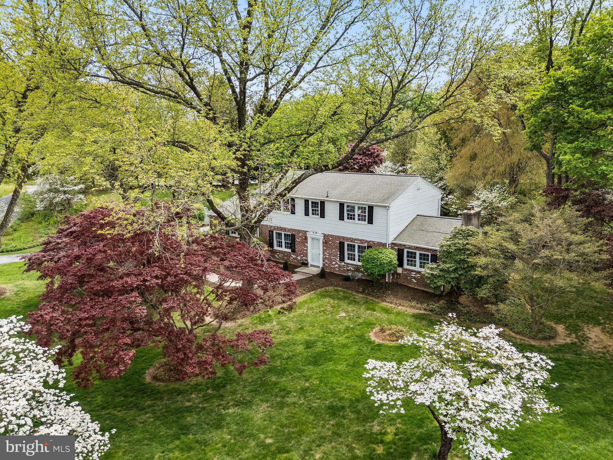 26 HICKORY LANE