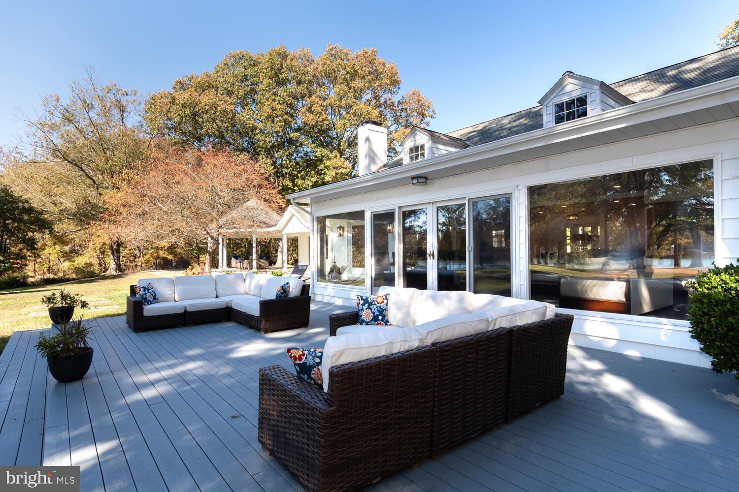 TRAVELERS REST - Residential