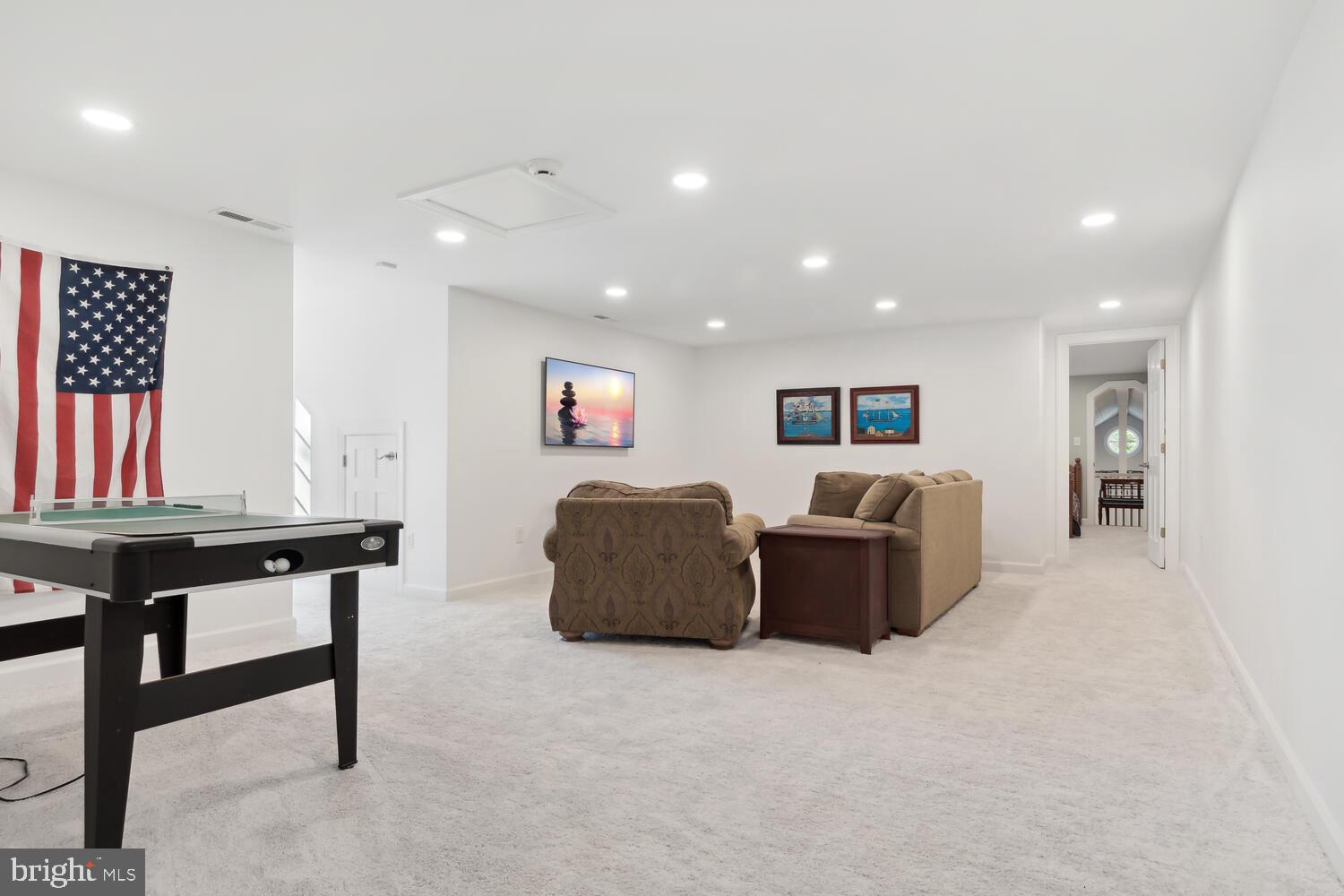 TRAVELERS REST - Residential