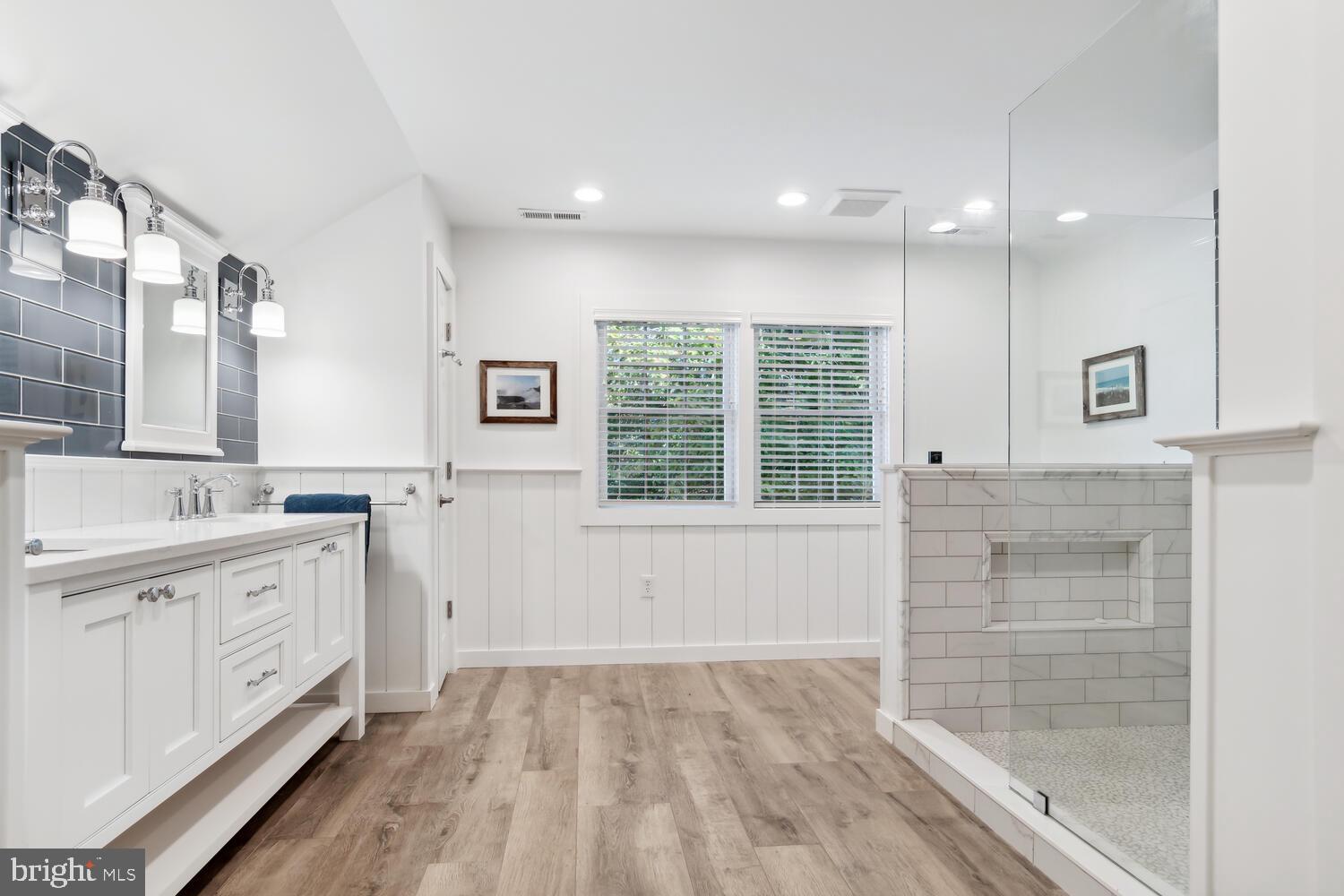 TRAVELERS REST - Residential