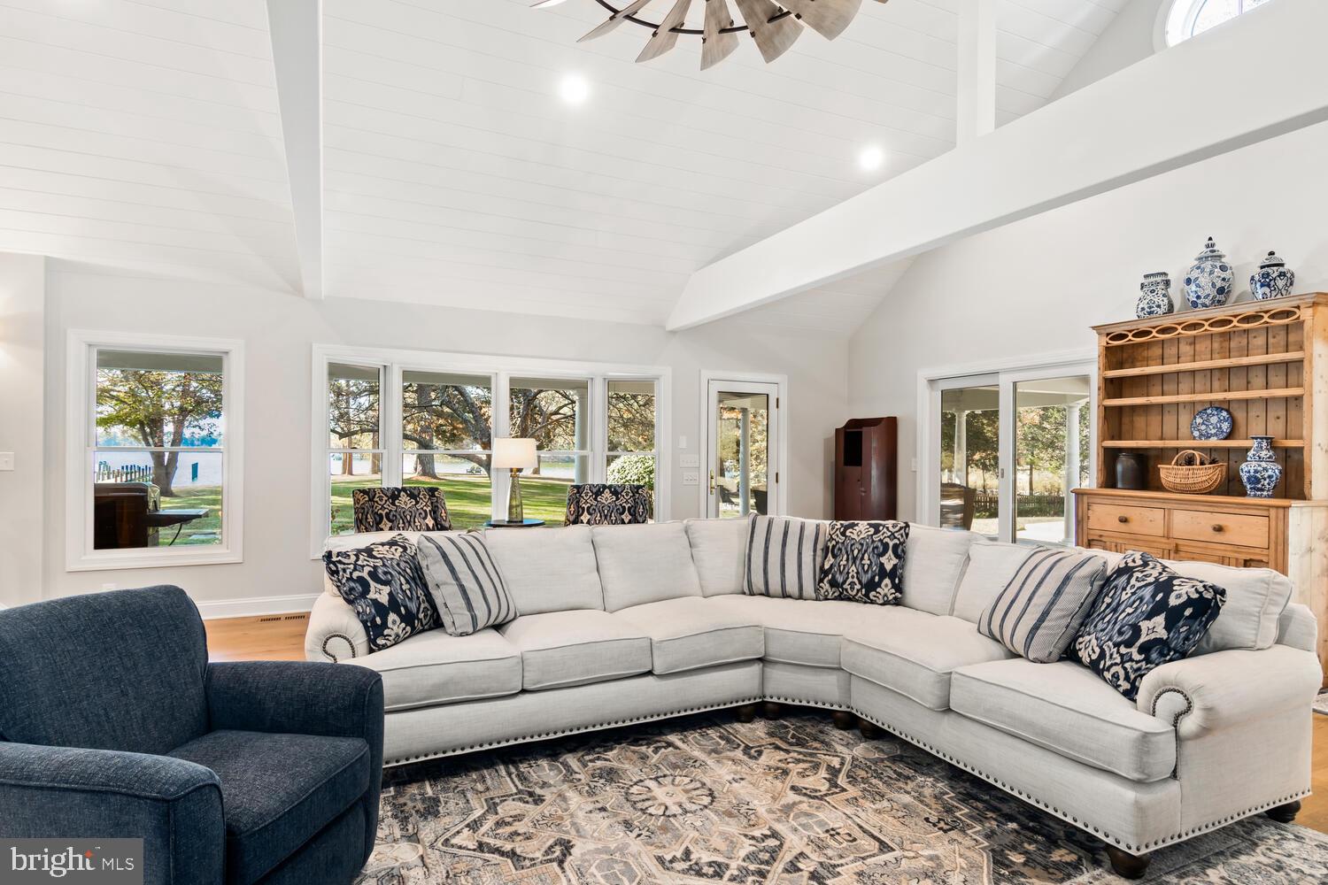 TRAVELERS REST - Residential