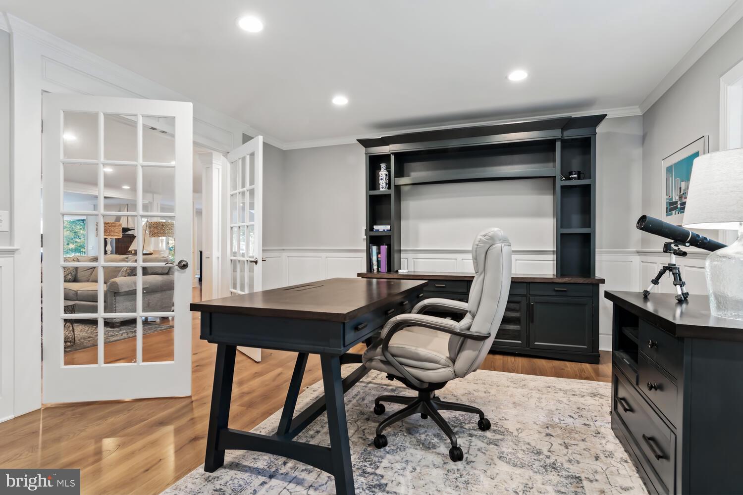 TRAVELERS REST - Residential