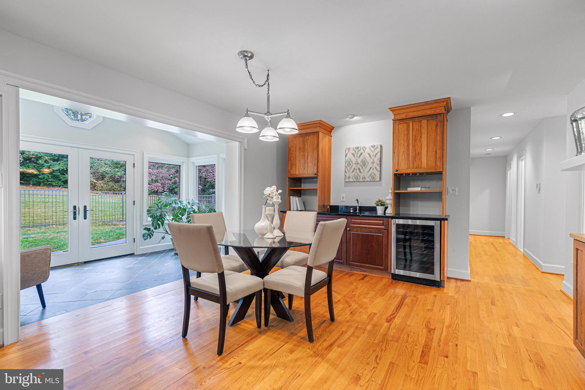 CARRIAGE HILL - Residential