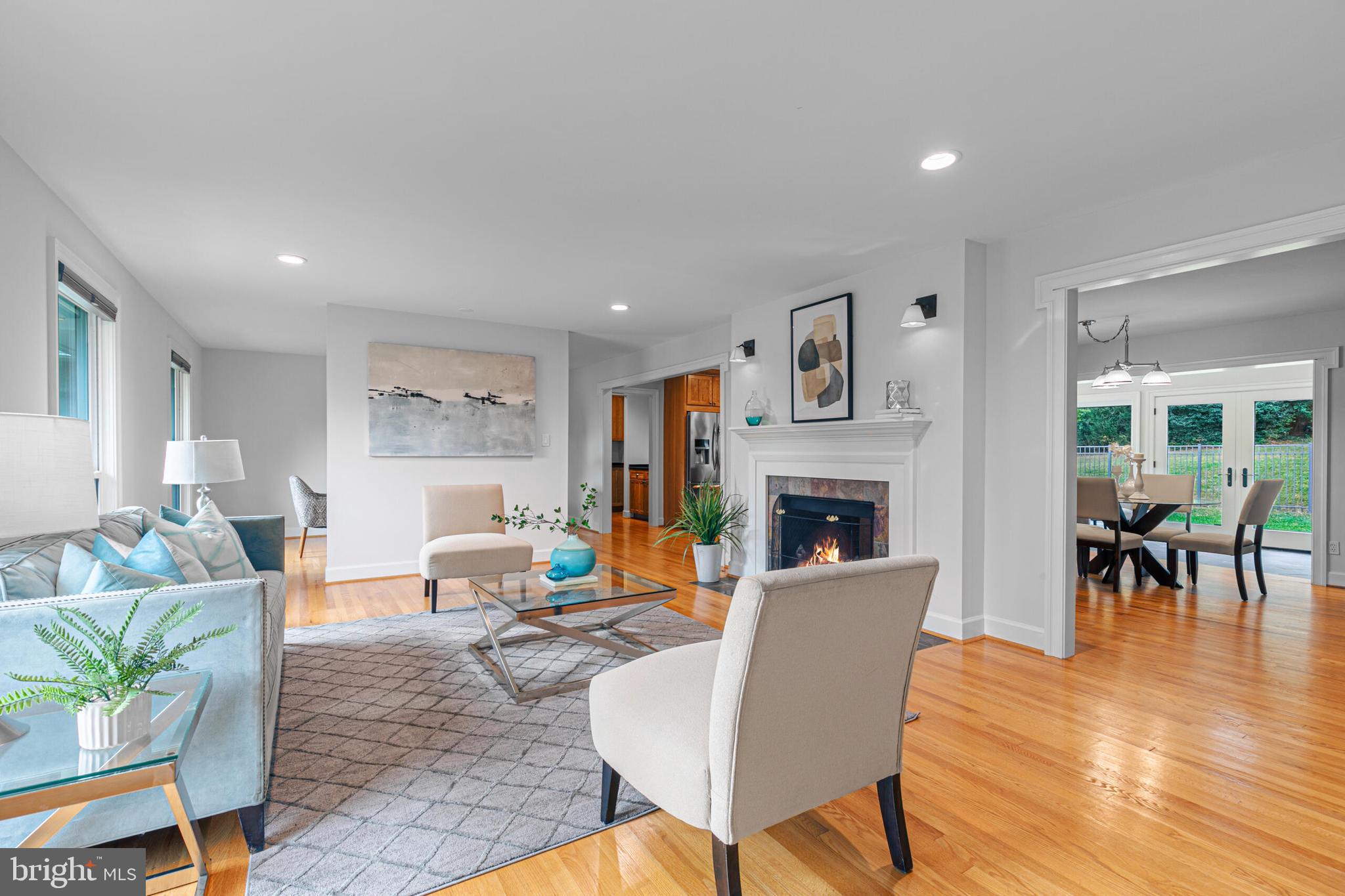 CARRIAGE HILL - Residential