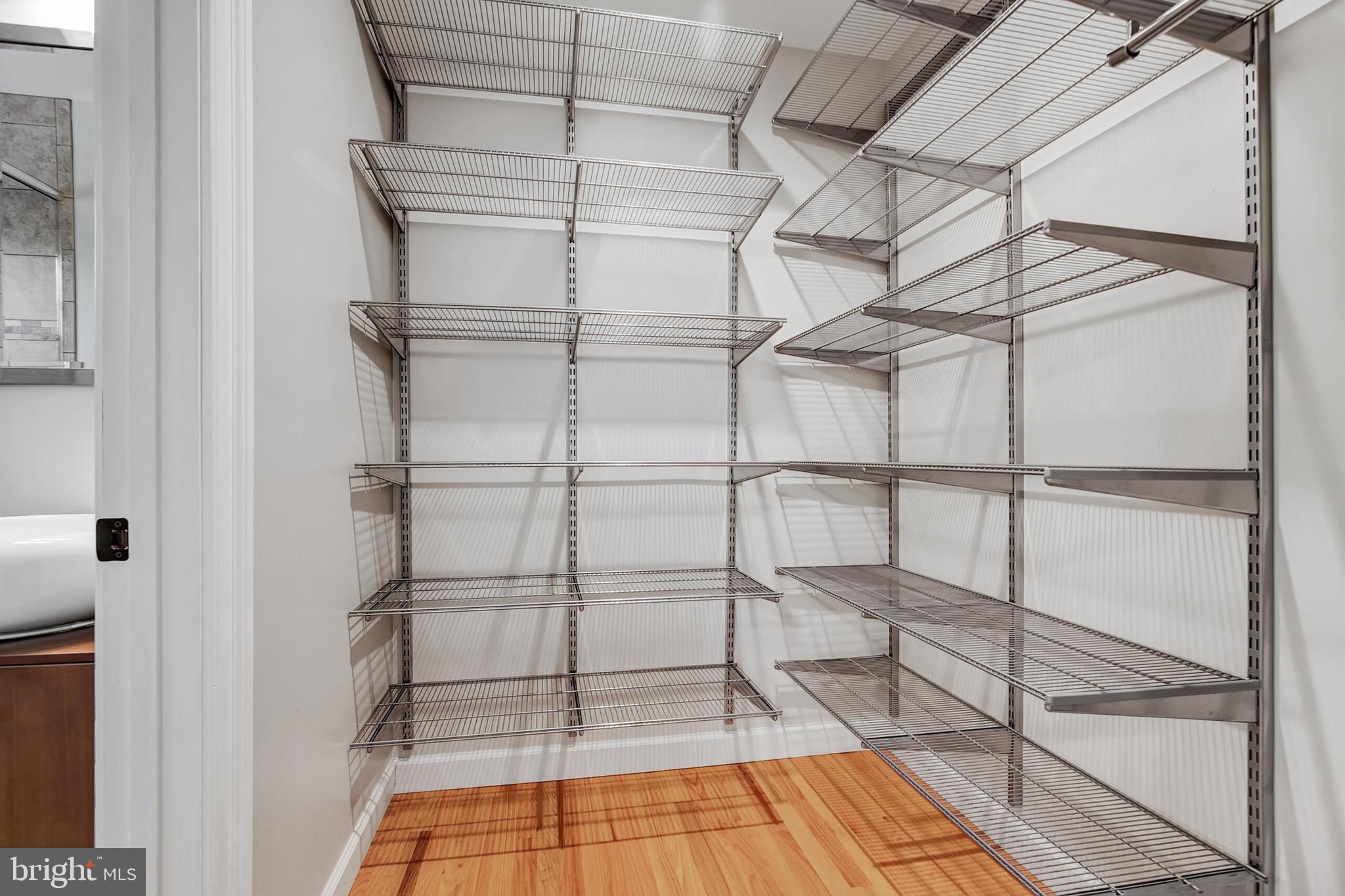 CARRIAGE HILL - Residential