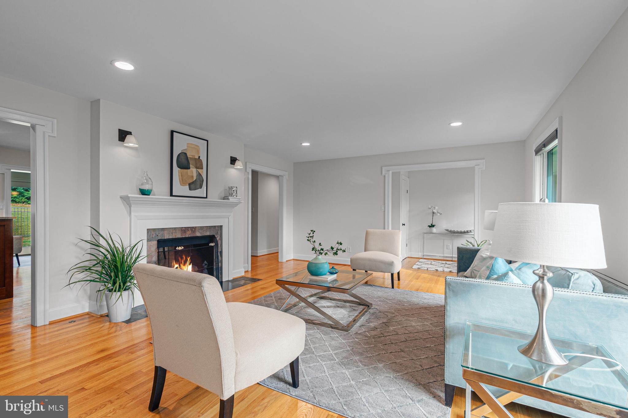 CARRIAGE HILL - Residential