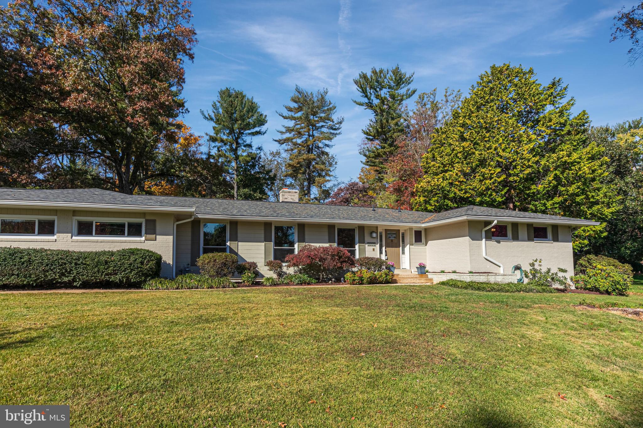 CARRIAGE HILL - Residential