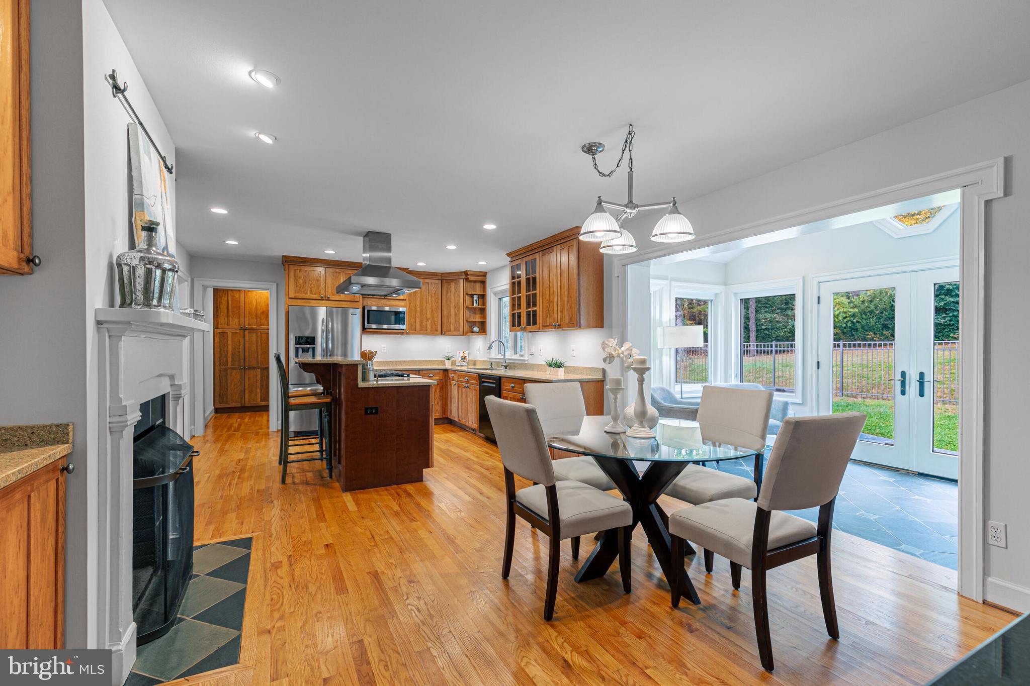 CARRIAGE HILL - Residential