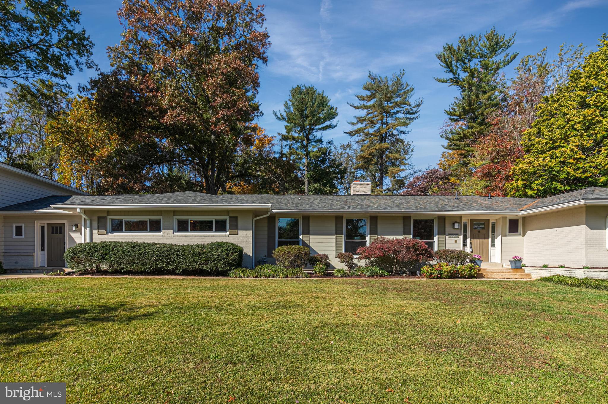 CARRIAGE HILL - Residential