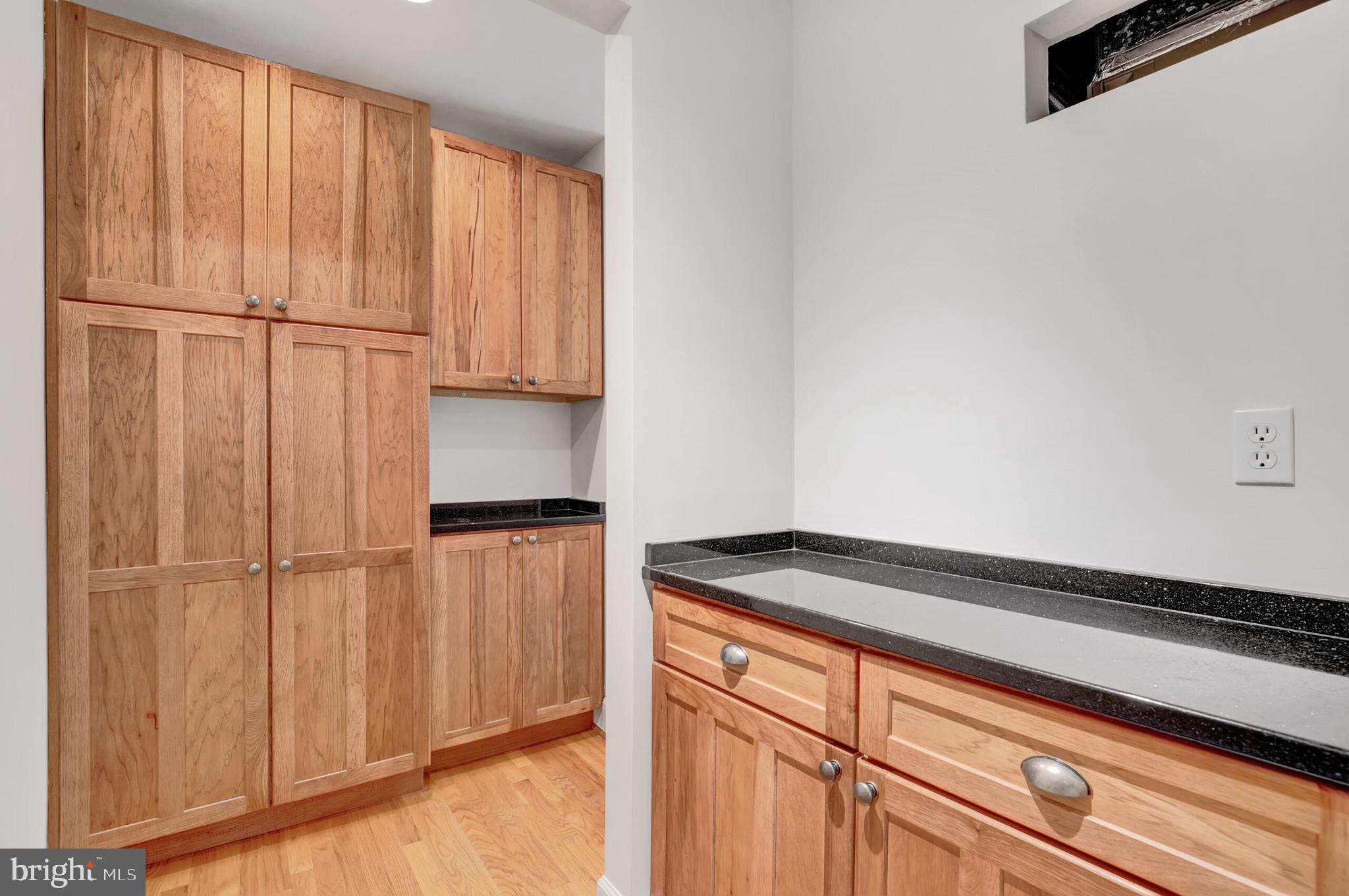 CARRIAGE HILL - Residential