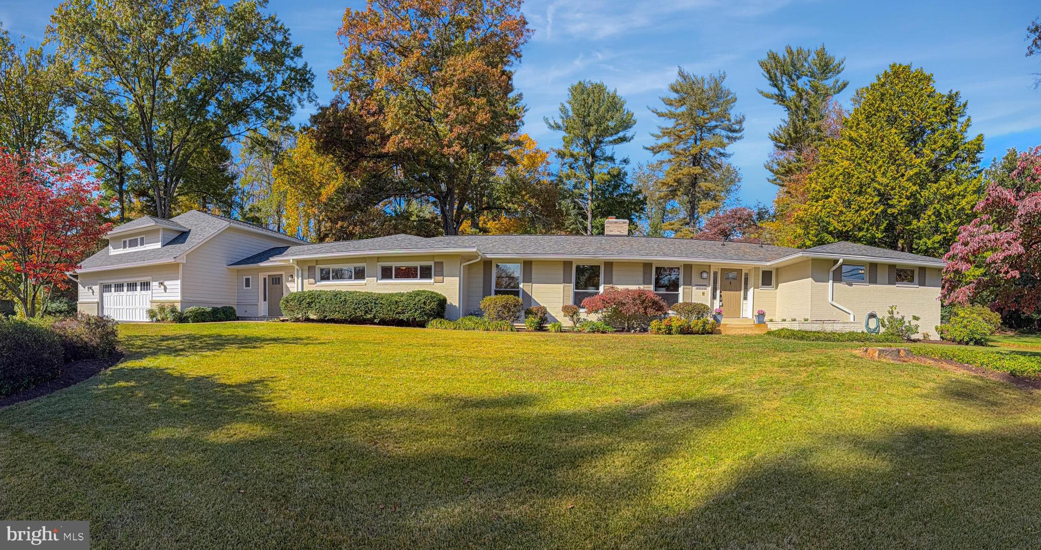 CARRIAGE HILL - Residential