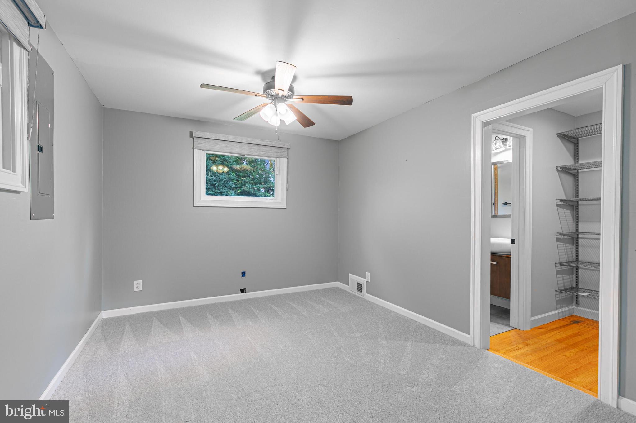 CARRIAGE HILL - Residential