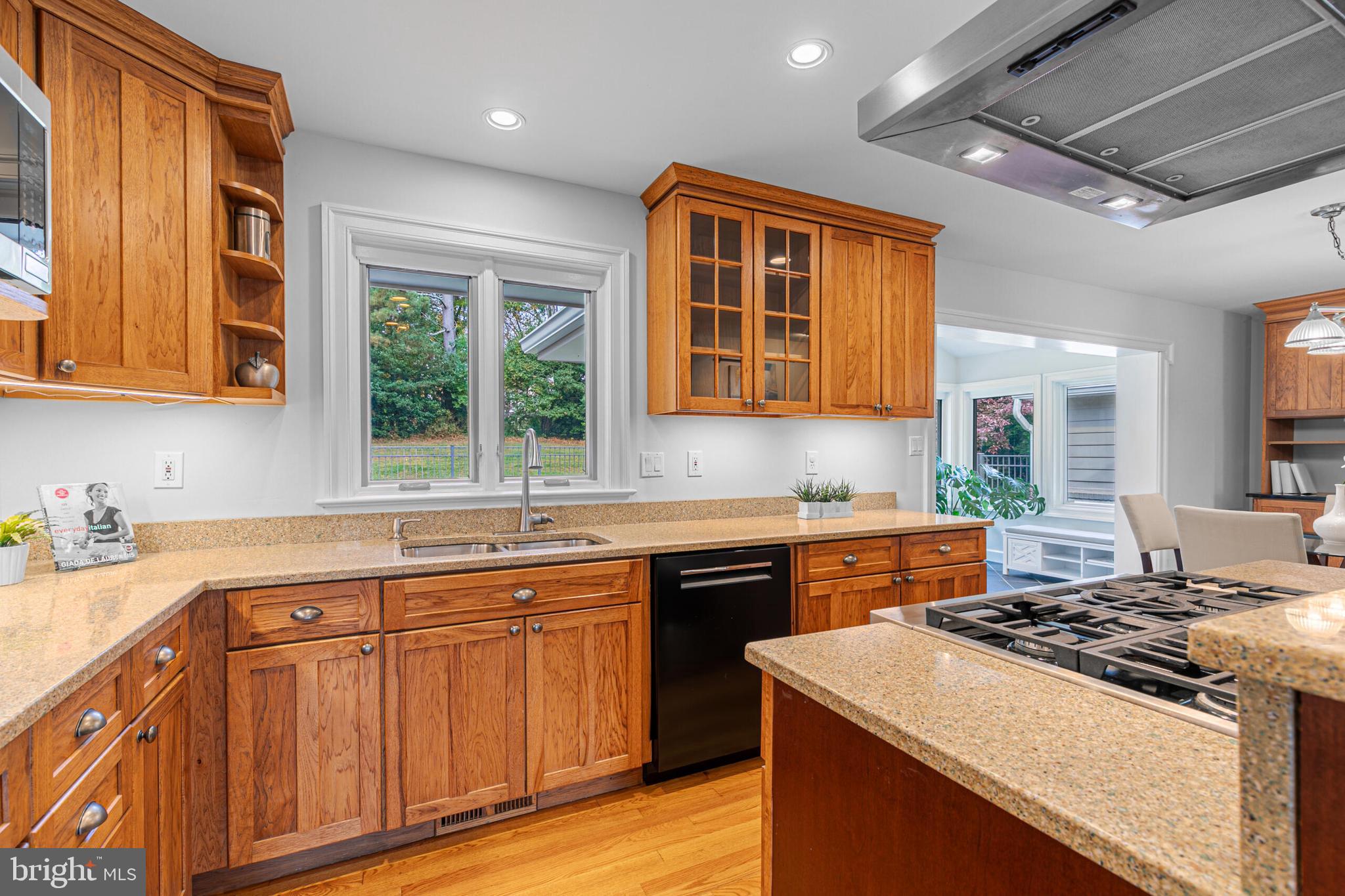 CARRIAGE HILL - Residential