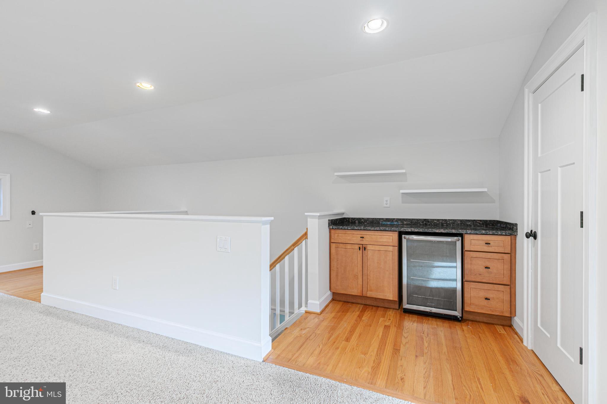 CARRIAGE HILL - Residential