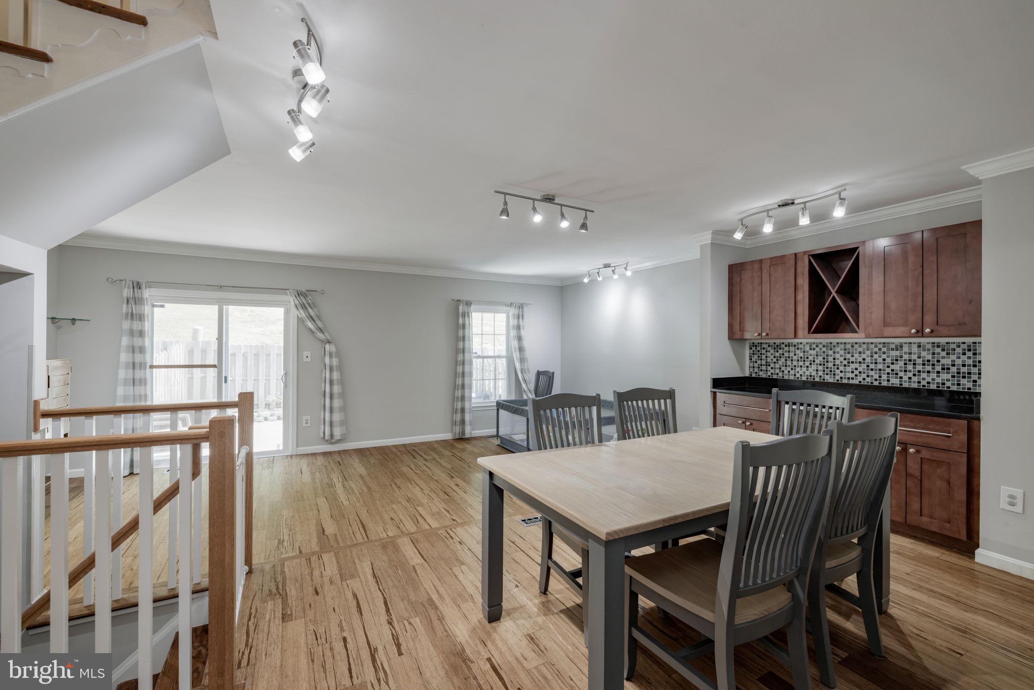 BETHELEN WOODS - Residential Lease