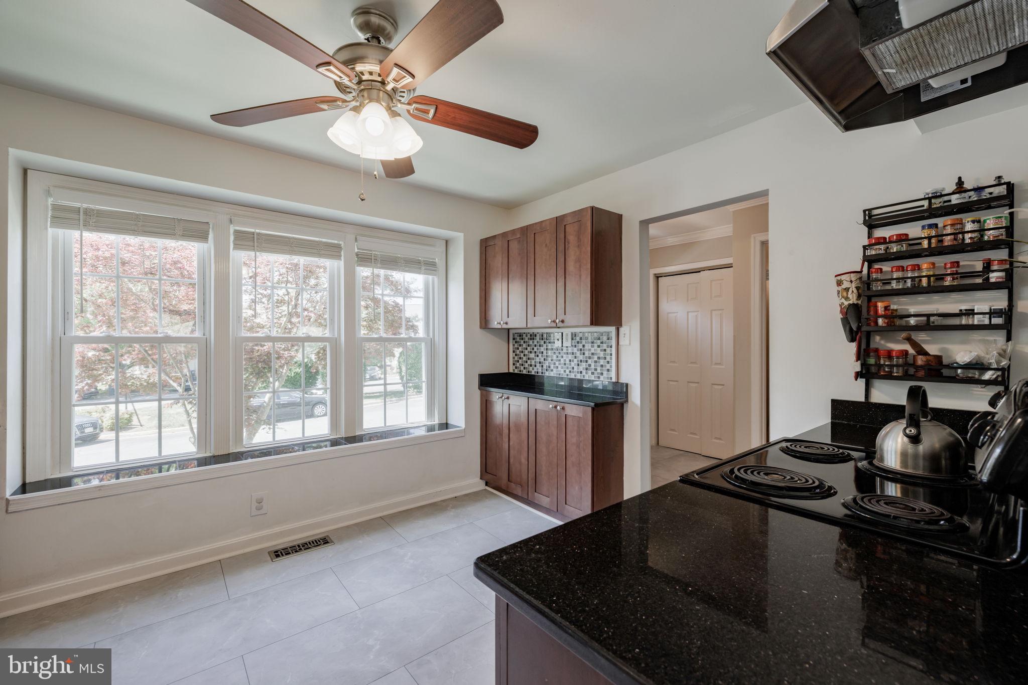 BETHELEN WOODS - Residential Lease