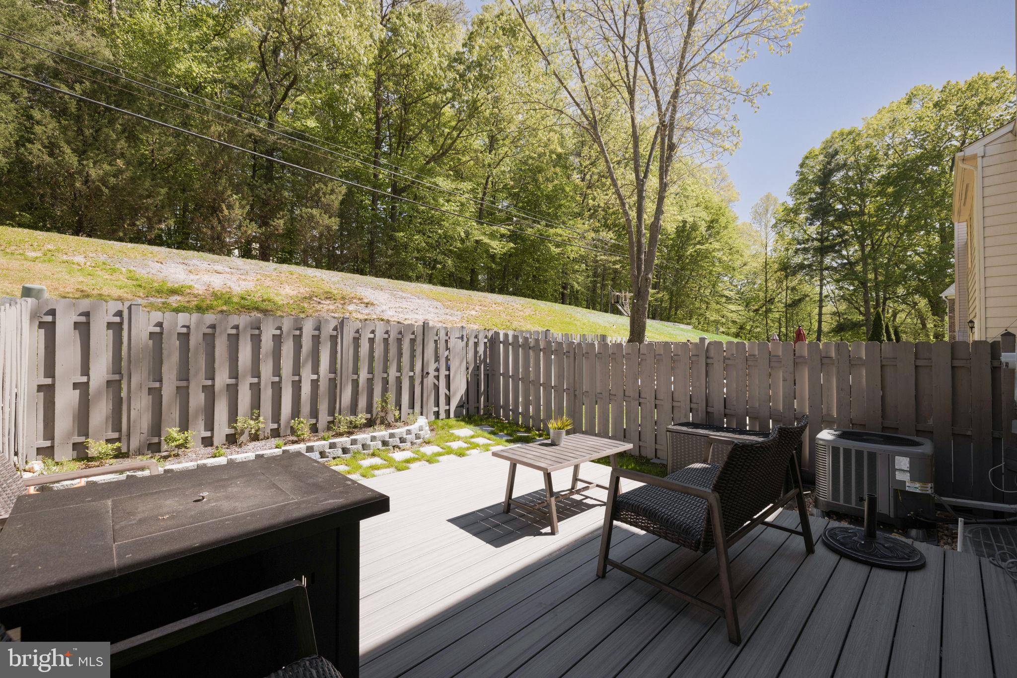 BETHELEN WOODS - Residential Lease