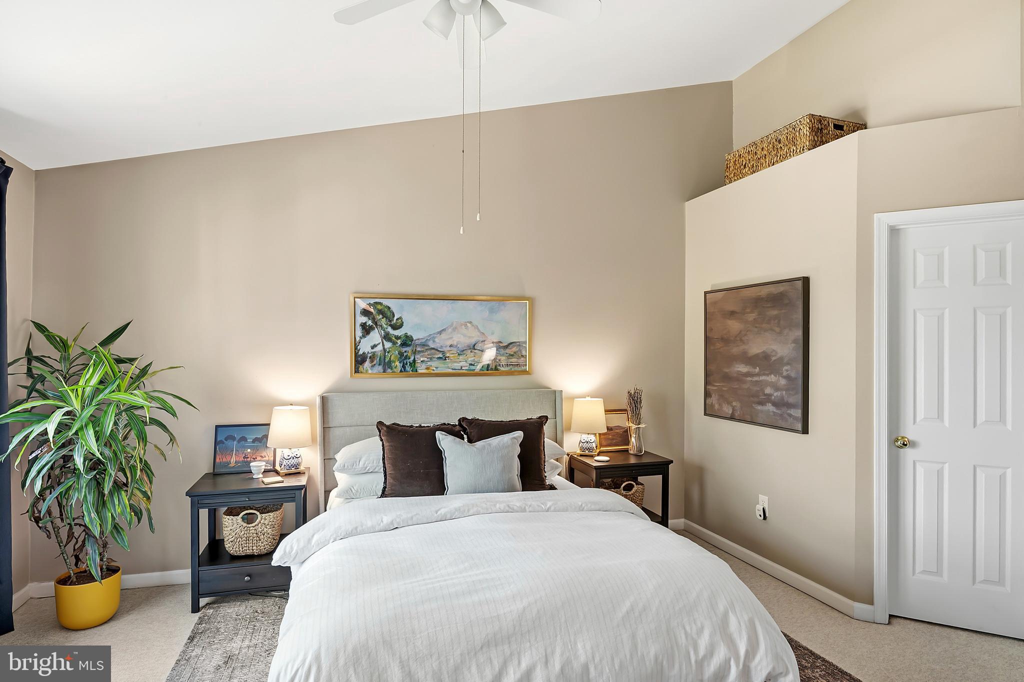 VILLAGE OF RIVER HILL - Residential