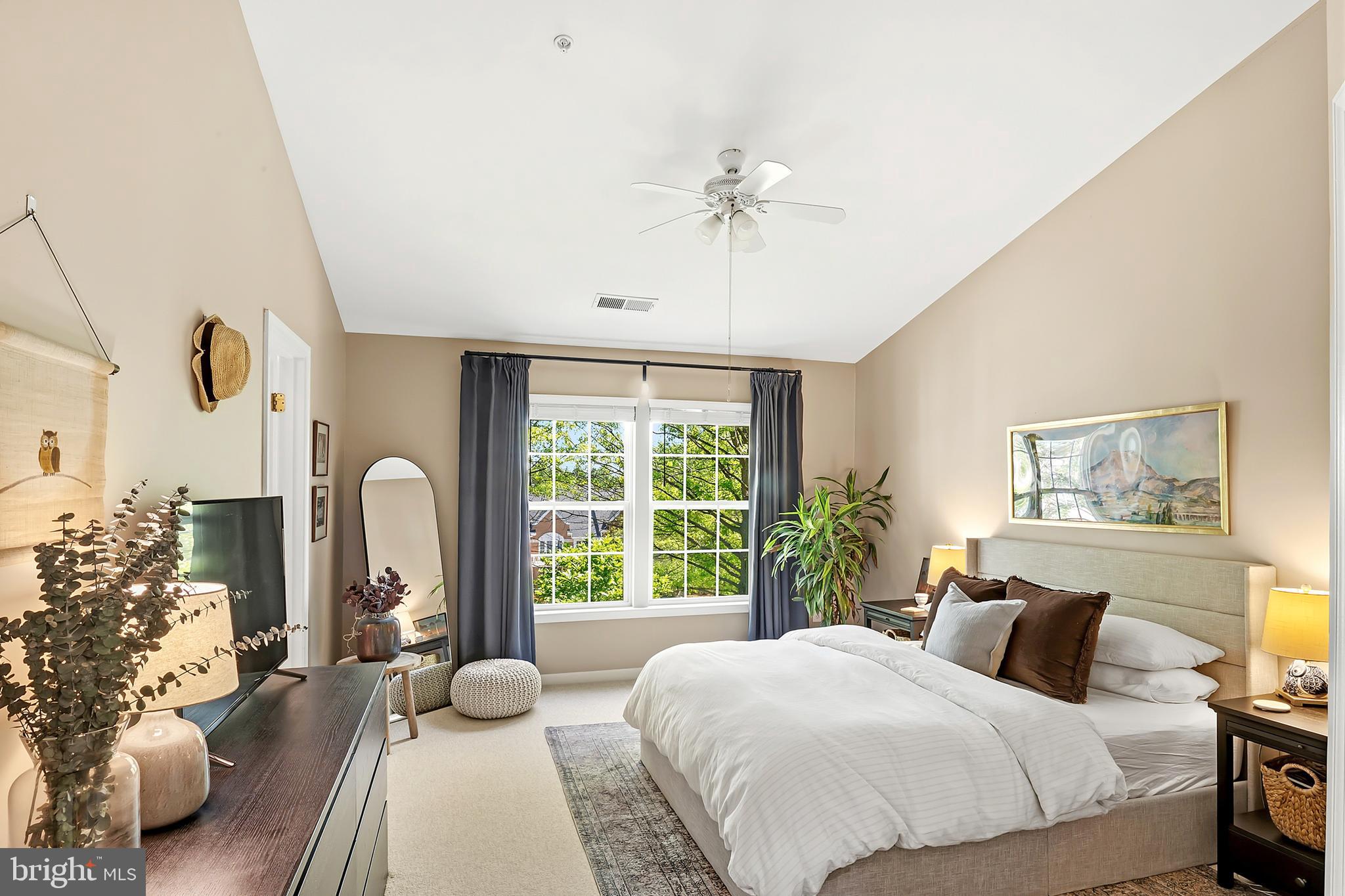 VILLAGE OF RIVER HILL - Residential