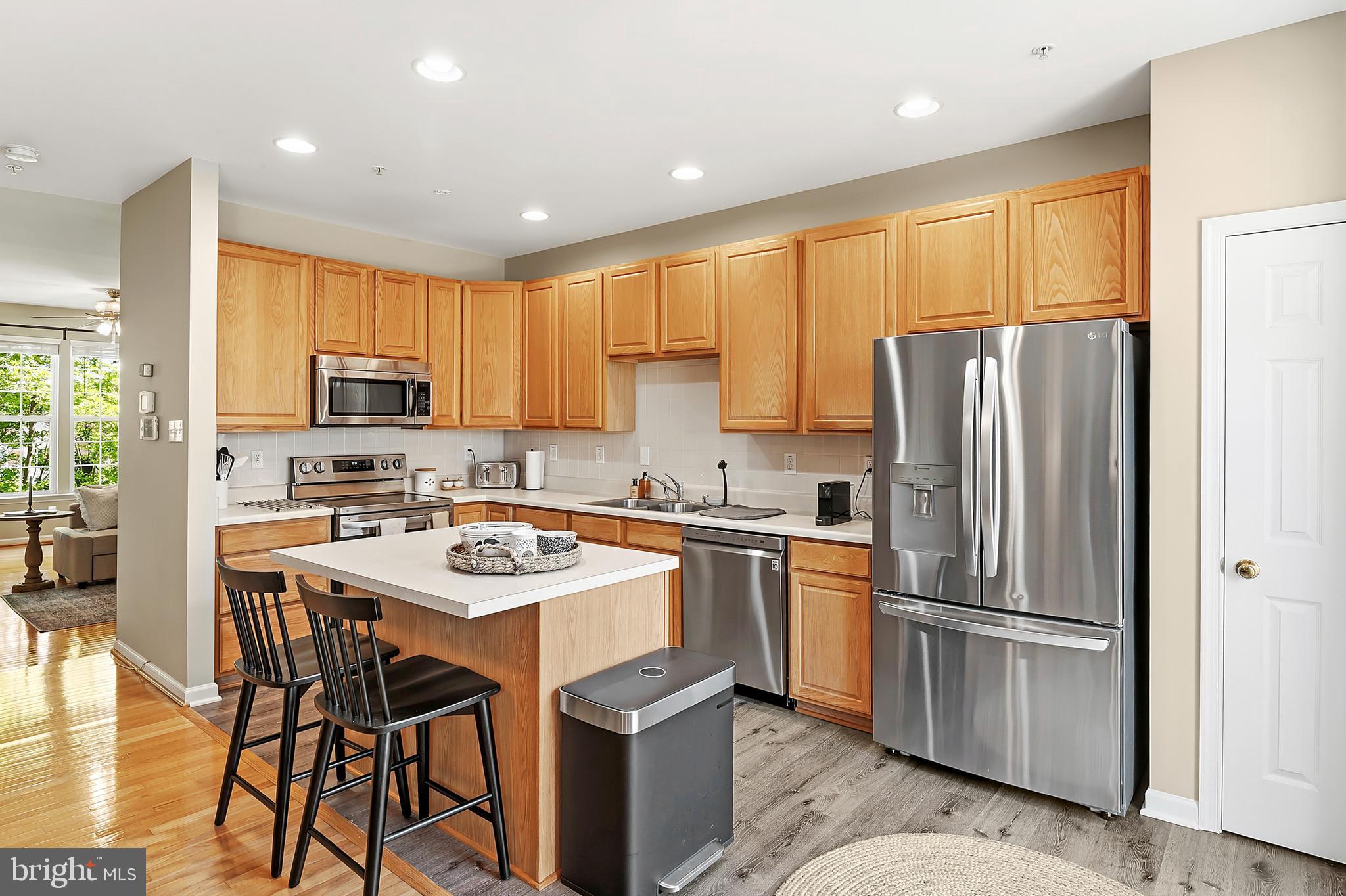 VILLAGE OF RIVER HILL - Residential