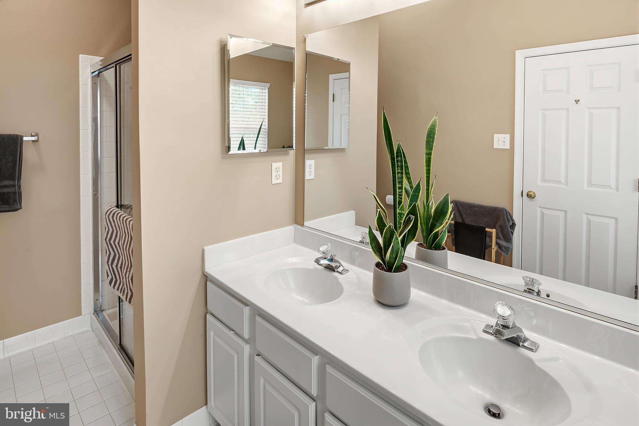 VILLAGE OF RIVER HILL - Residential